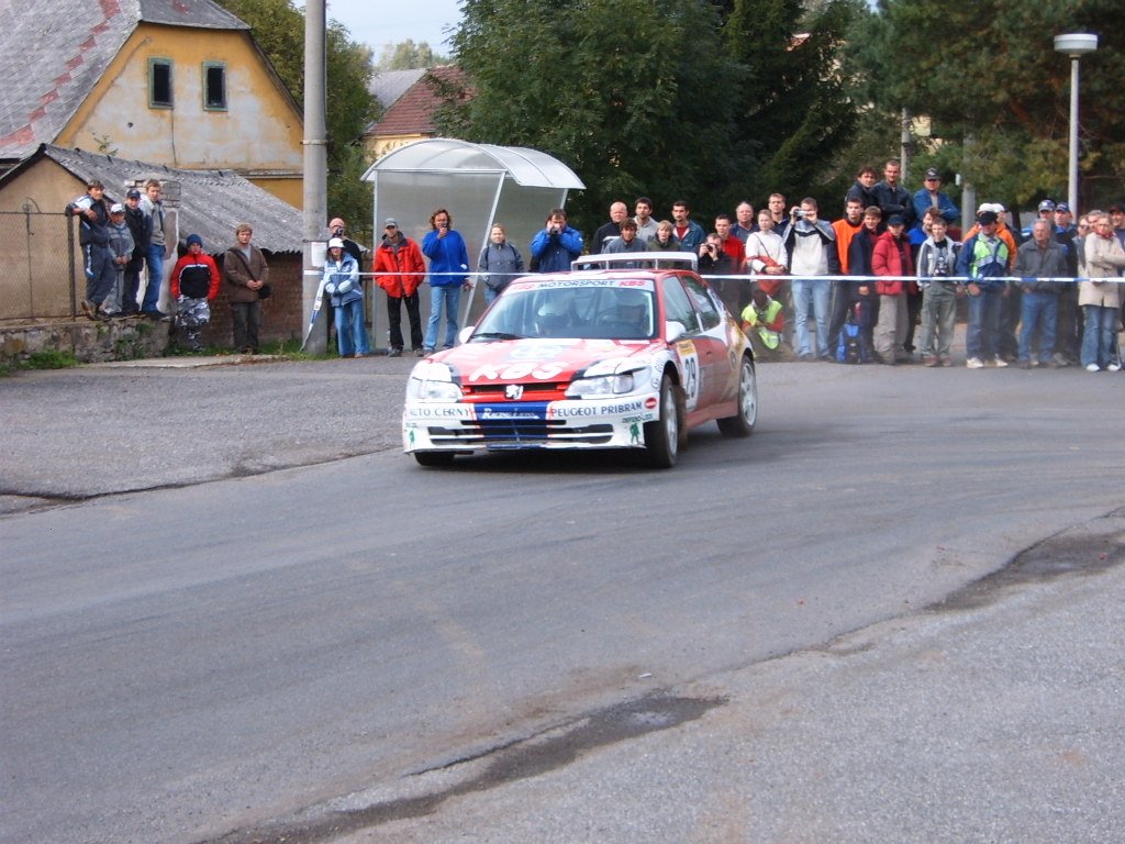 Zavi okno